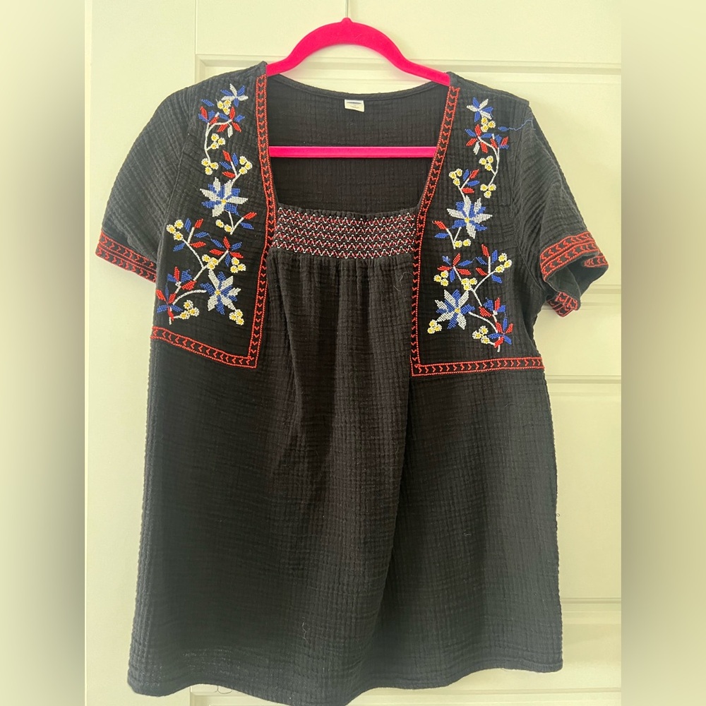 Embroidered gauzy top